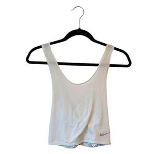 Nike Women's Mint Green Cropped Mesh Tank Top Size M